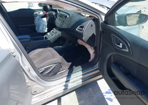 2015 Chrysler 200 Limited from USA, damaged, VIN 1C3CCCAB1FN611533